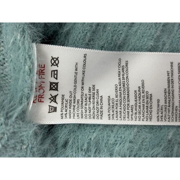 iets frans… Eyelash Hoodie Sweatshirt Aqua Size S NEW Streetwear Athleisure Y2K - Picture 7 of 7